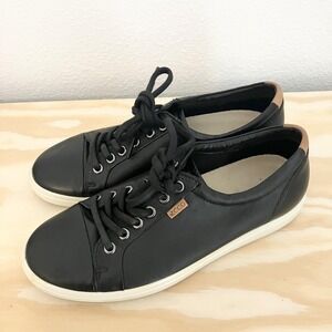 ECCO Soft 7 Shoes Womens Size 7 Black Leather Lace Up Casual Sneakers Comfort